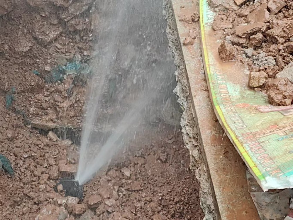 振安区消防水管漏水检测定点开挖